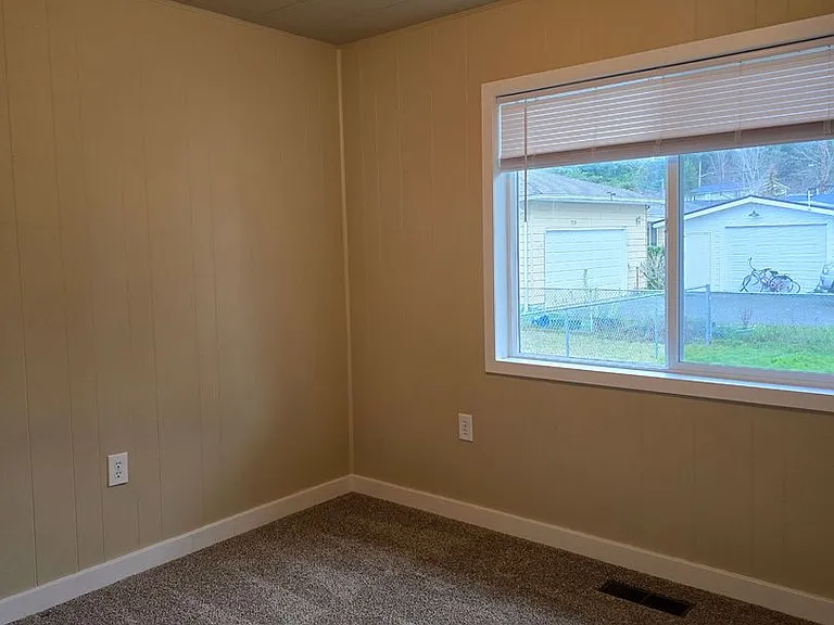 2531 Stephenson Ave #A — Photo 19