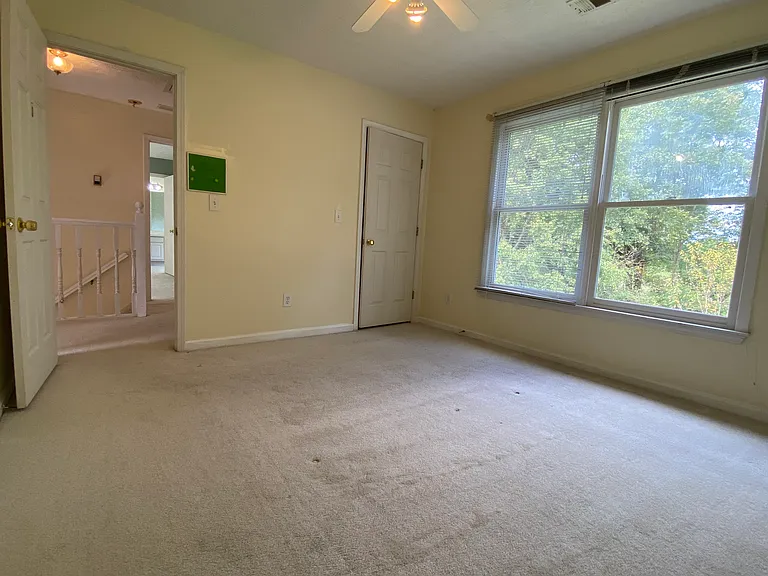 1188 Westchester Dr — Photo 32