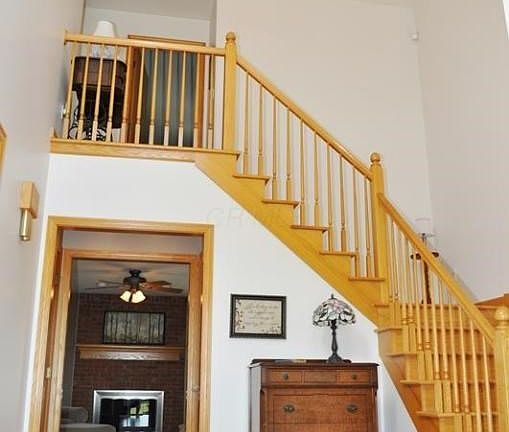 5th image of 1900 W Glenhurst Dr NW