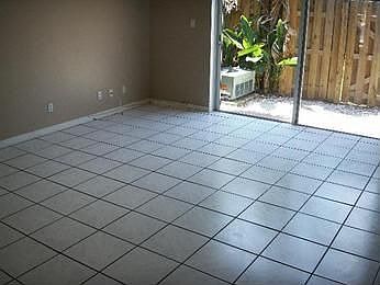 3rd image of 21300 NE 8th Ct APT 4
