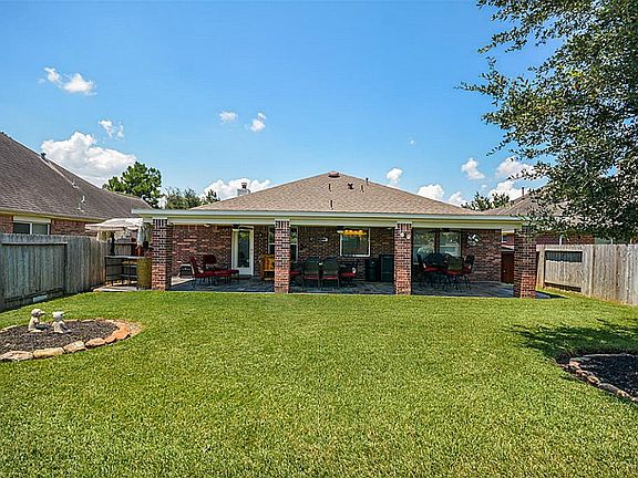 4th image of 9214 Buffalo Bend Ln