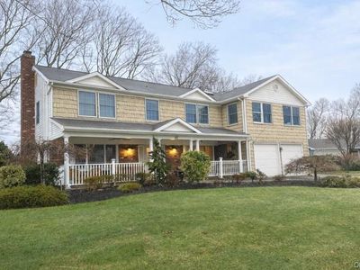 46 Wilmont Turn, Coram, NY, 11727