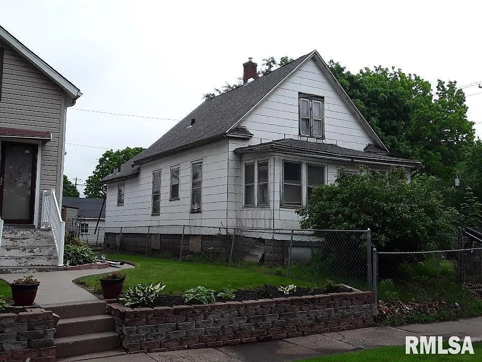 523 14th Ave photo 1
