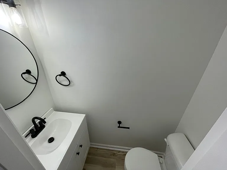 Modern Design Condo Near Shelbyville Country Club! — Photo 12
