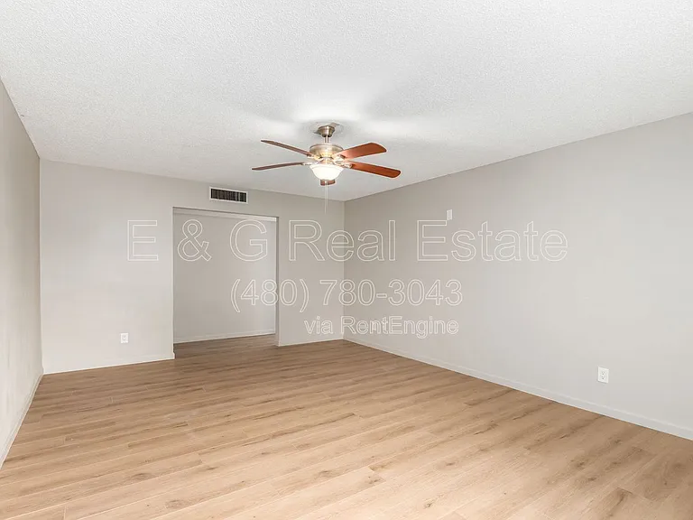 103 E Del Rio Dr — Photo 7