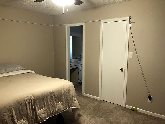 4th image of 1727 Joplin Ln
