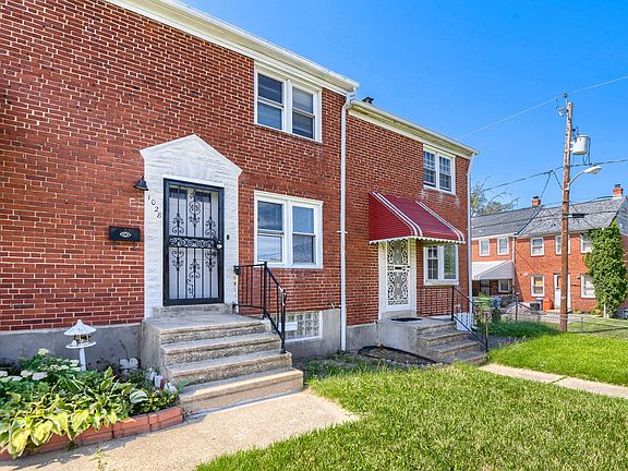2nd image of 1028 Tunbridge Rd