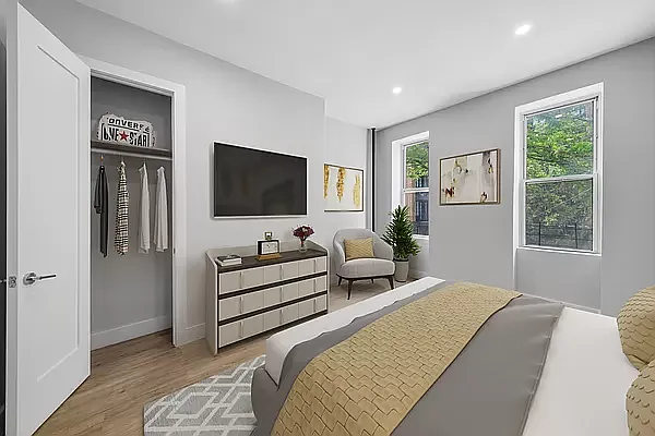 Rented by Vector New York, LLC | media 8