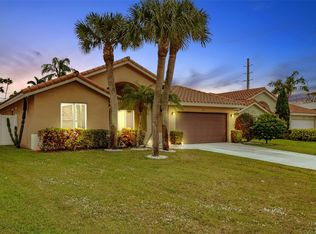 5095 Rosen Blvd, Boynton Beach, FL 33472