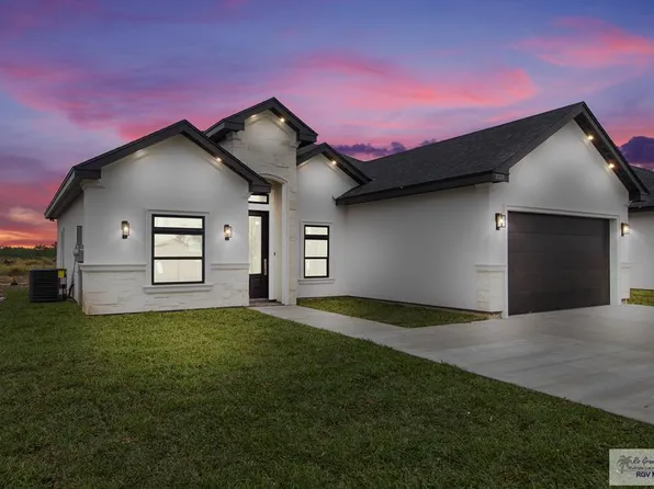 3331 Pennsylvania Ave, Port Isabel, TX 78578