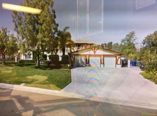 1029 Coronet Dr, Riverside, CA 92506