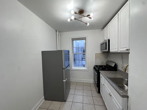 11 Gifford Ave #51E, Jersey City, NJ 07304