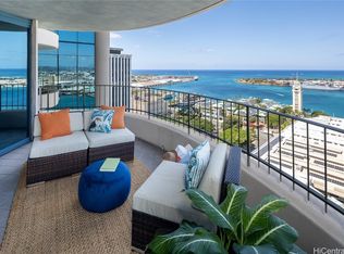 66 Queen St APT 2901, Honolulu, HI 96813