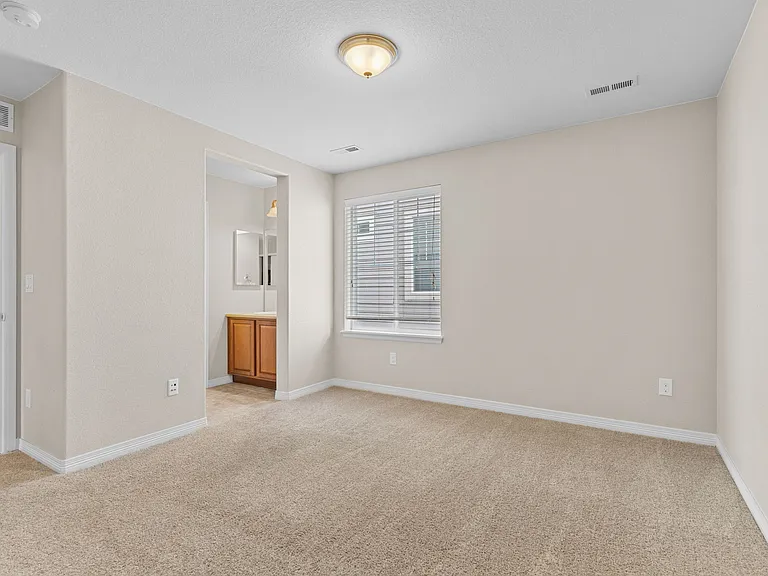 22898 E Saratoga Pl — Photo 39