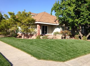 7688 N 10th St, Fresno, CA 93720