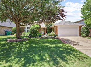1712 Timberline Ln, Sherman, TX 75092