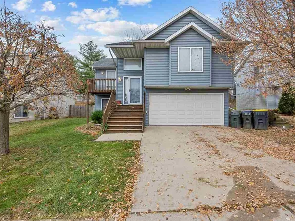 1206 Emily Ct, Iowa City, IA 52246