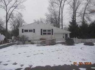 287 Dellwood Rd, Avon Lake, OH 44012
