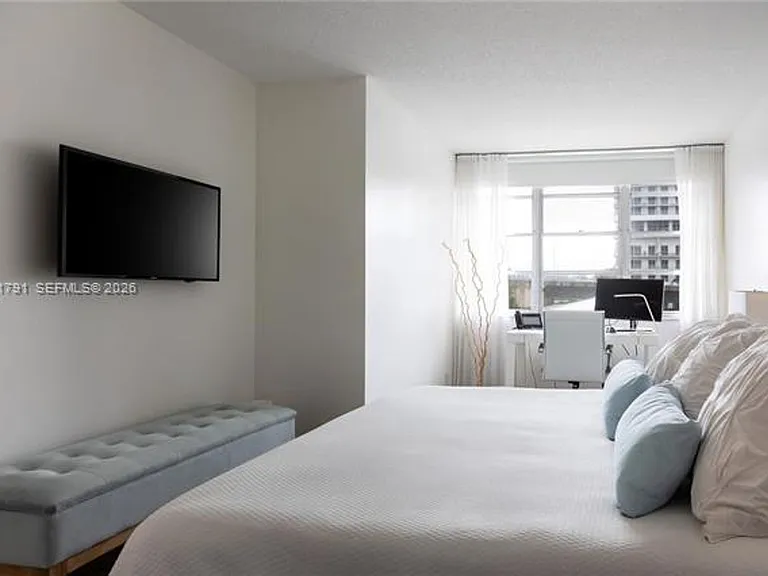 1817 S Ocean Dr #CU-320 — Photo 19