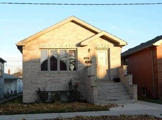5819 S Kolmar Ave, Chicago, IL 60629