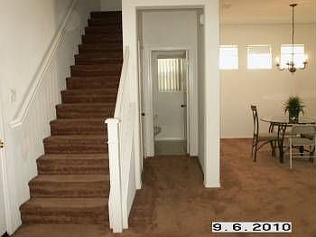 3rd image of 32595 Winterberry Ln