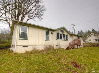 112 E Gibson St, Oakville, WA 98568