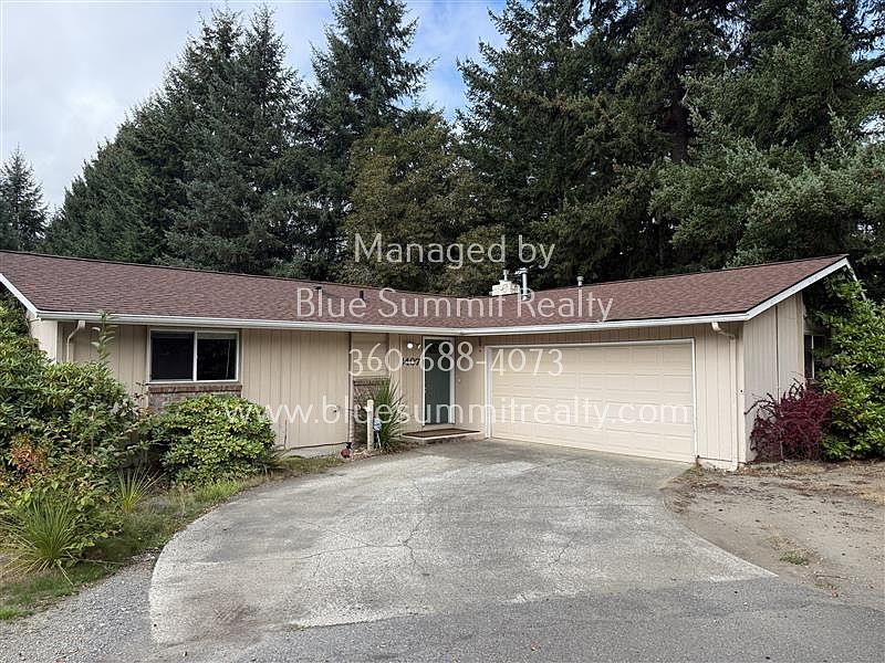 1st image of 3407 College St SE