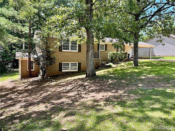 2nd image of 2720 44th Ave E