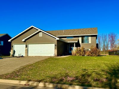 522 Elm St NE, Lonsdale, MN, 55046