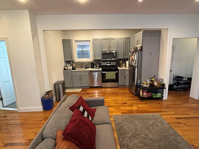 2866 Dudley Ave #1 — Photo 4