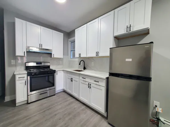 306 Ege Avenue image 1 of 5