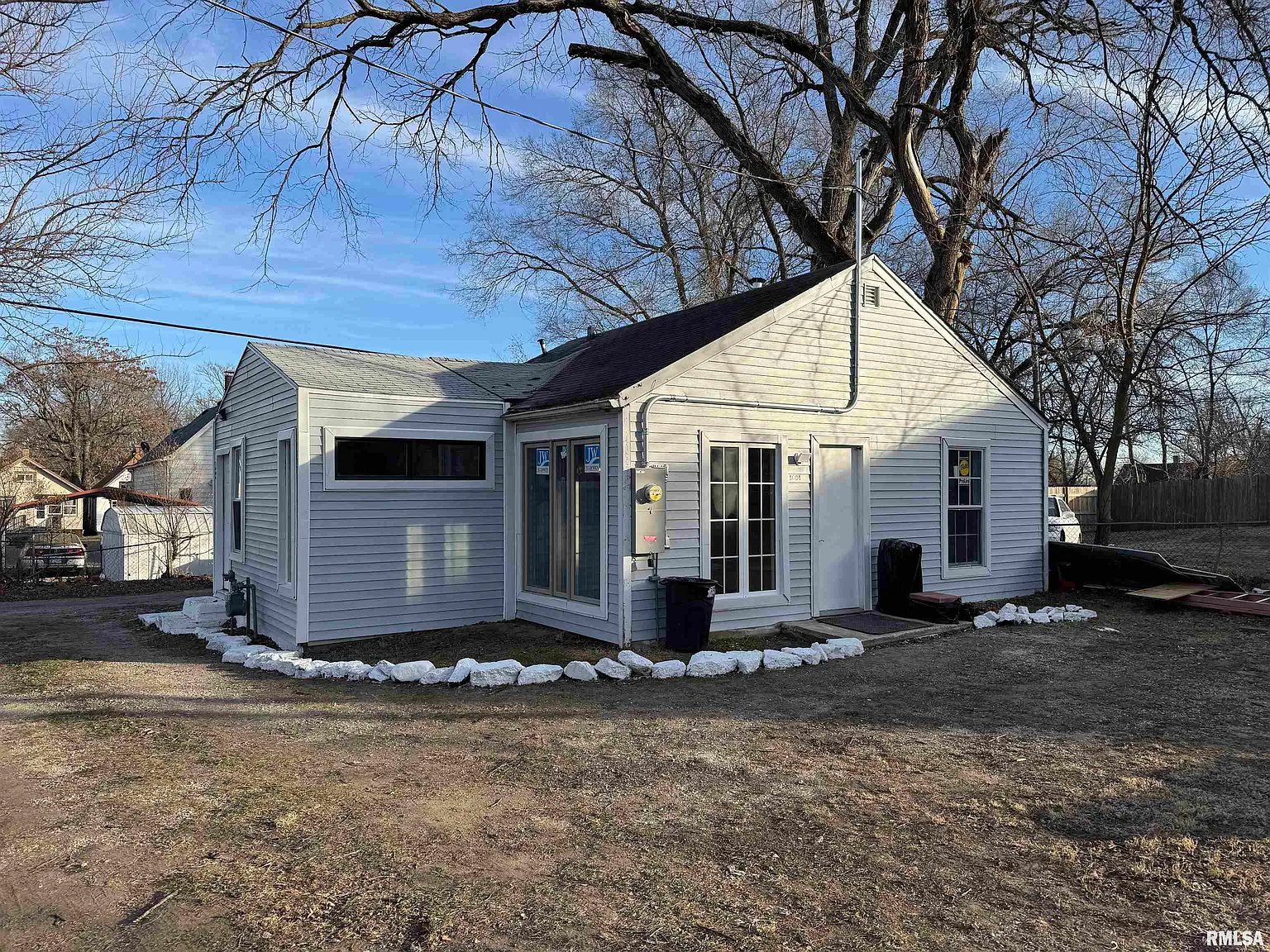 1604 S Griswold St photo 1