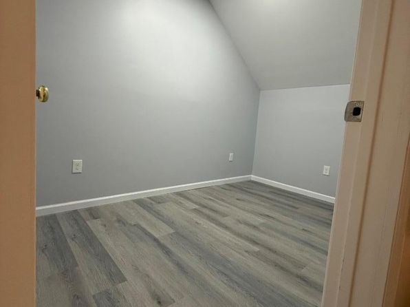 238 Renner Ave Floor 3