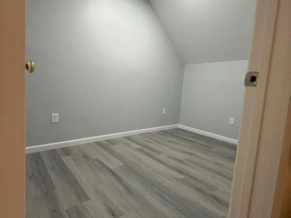 238 Renner Ave Floor 3, Newark, NJ 07112