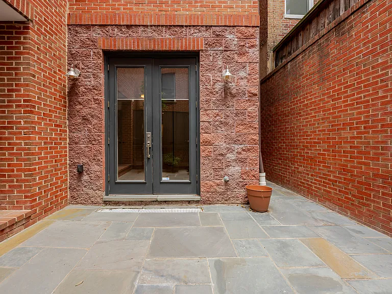 444 M St NW #1 — Photo 17