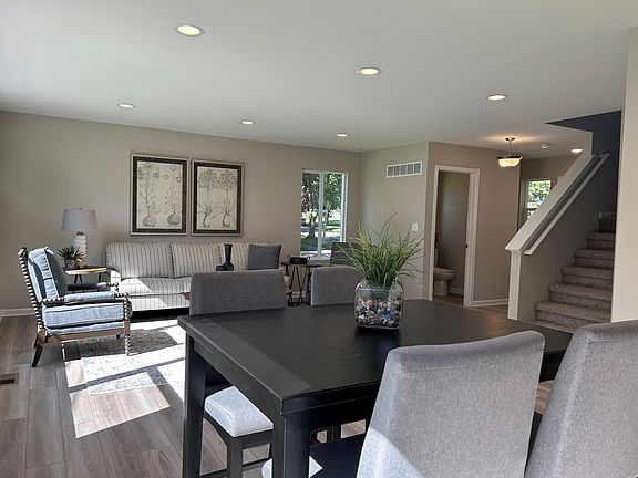 3rd image of 5088 Rutland Dr #70