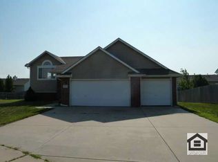 1810 S Fox Run Cir #HUD181235351, Wichita, KS 67207