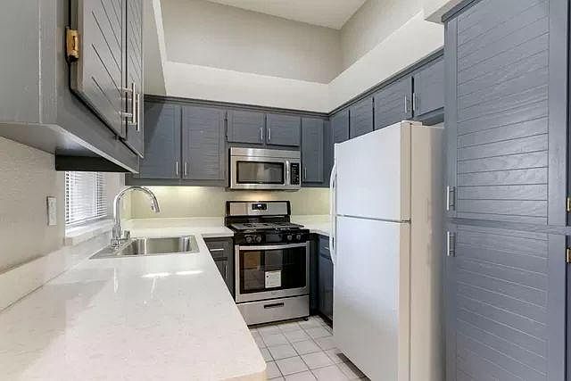 1st image of 7009 Rodling Dr