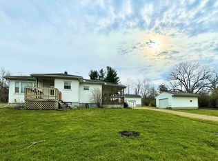 667 Valley Rd, Waverly, OH 45690