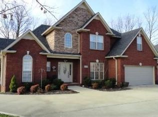 1069 Rossview Rd, Clarksville, TN 37043