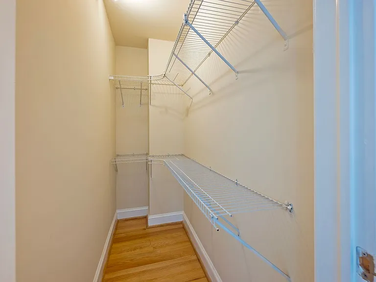 45 R St NW #2 — Photo 28