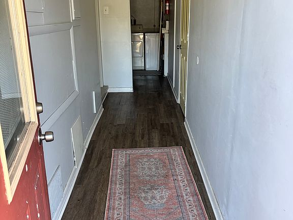 2nd image of 603 Canal Dr APT 3