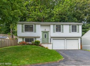 8472 Great Lake Ln, Springfield, VA 22153