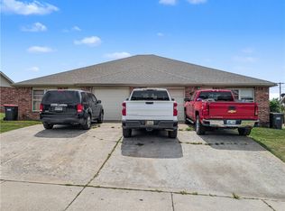 2361 Rim Rock Ave #A & B, Springdale, AR 72764