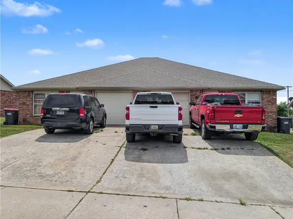 2361 Rim Rock Ave #A & B, Springdale, AR 72764