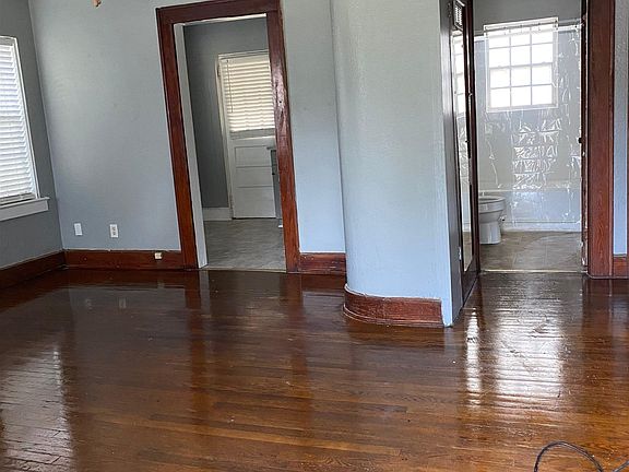 2nd image of 1125 Alachua St