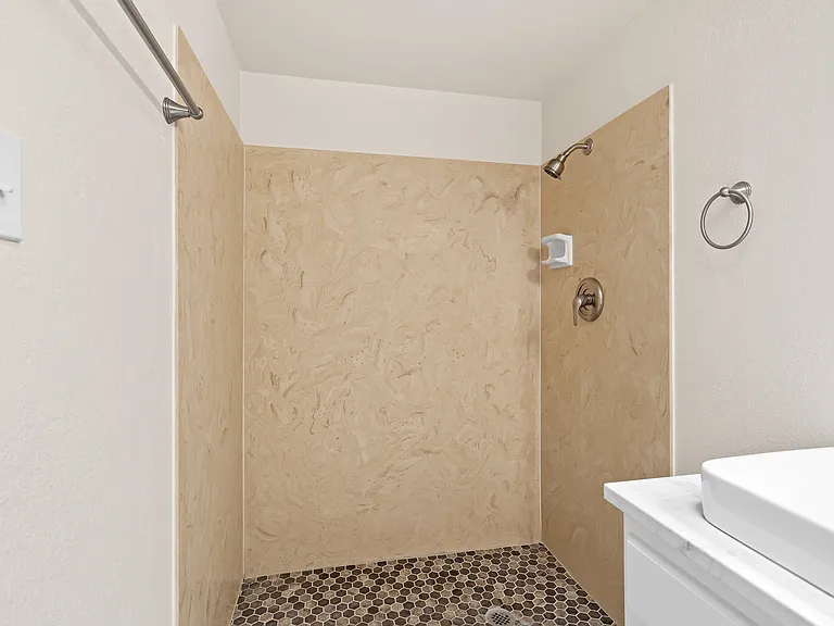 280 S Atlanta Dr — Photo 27