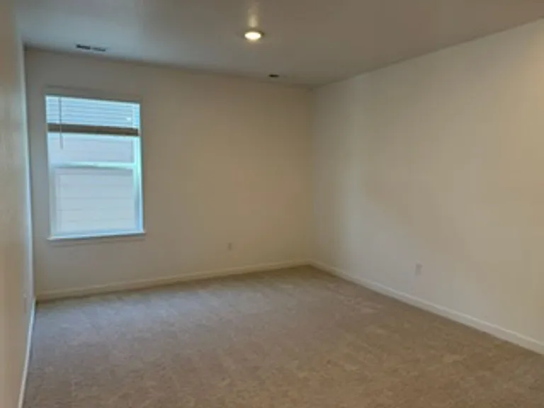 1358 S Chester St #B — Photo 9
