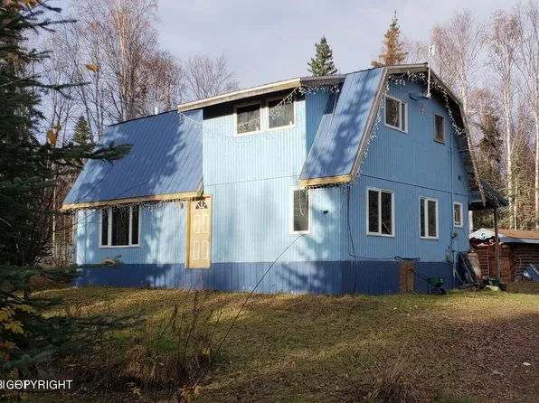 66 Chinana Ave, Mc Grath, AK 99627