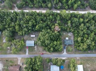 226 1st Way, Interlachen, FL 32148